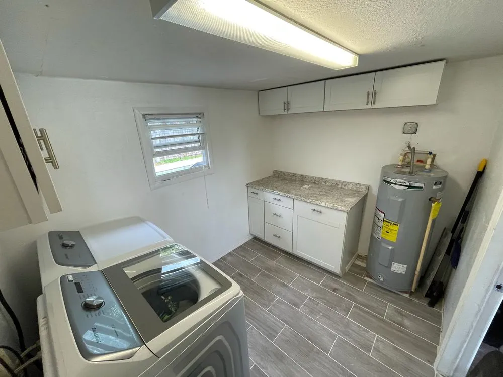 Slide of Hightide Home Services