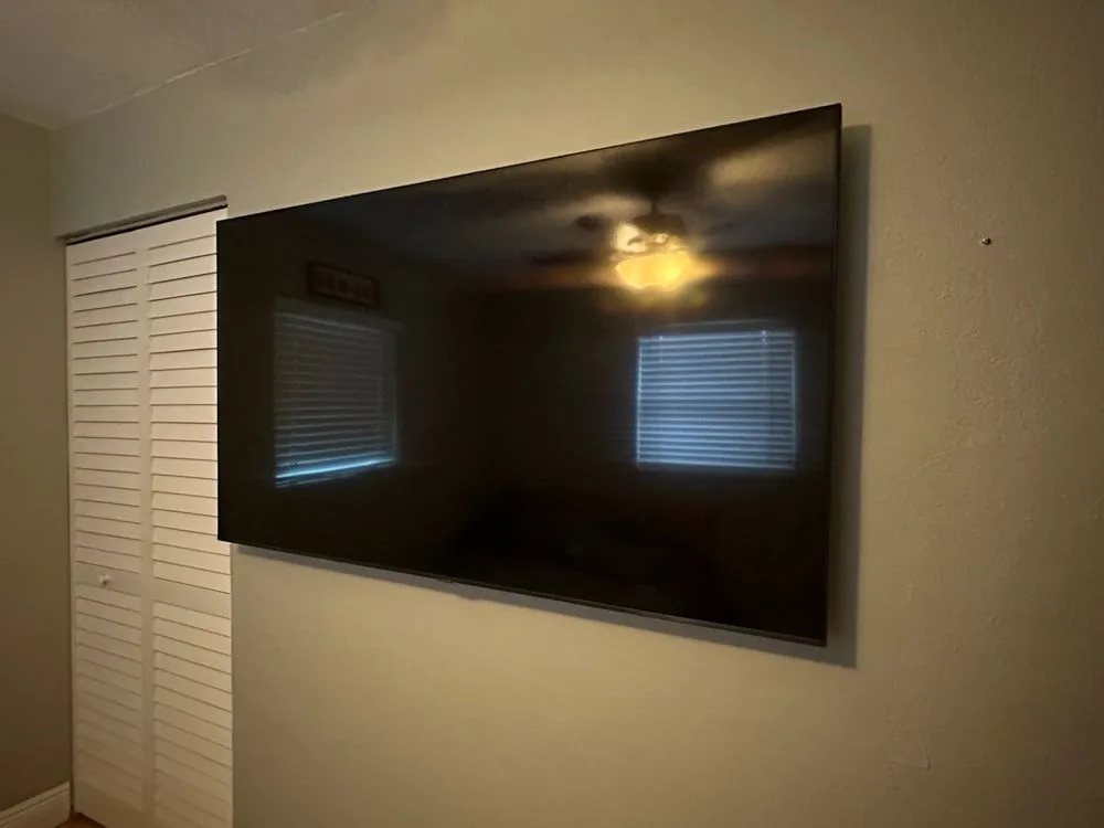 Slide of Hightide Home Services