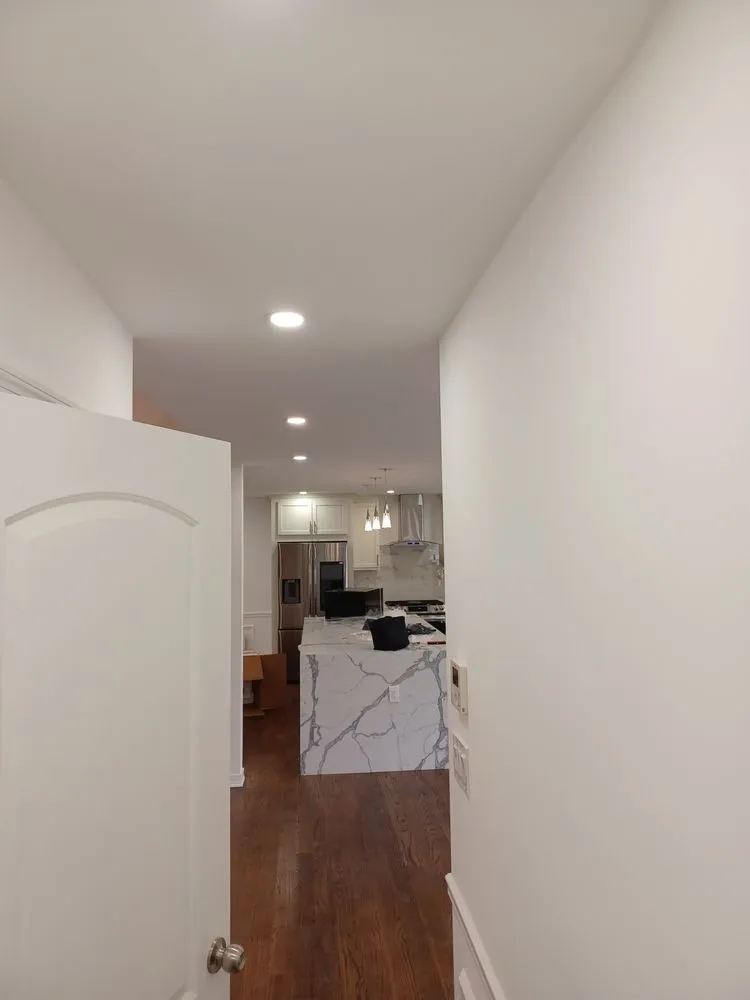 Slide of Hightop Electric