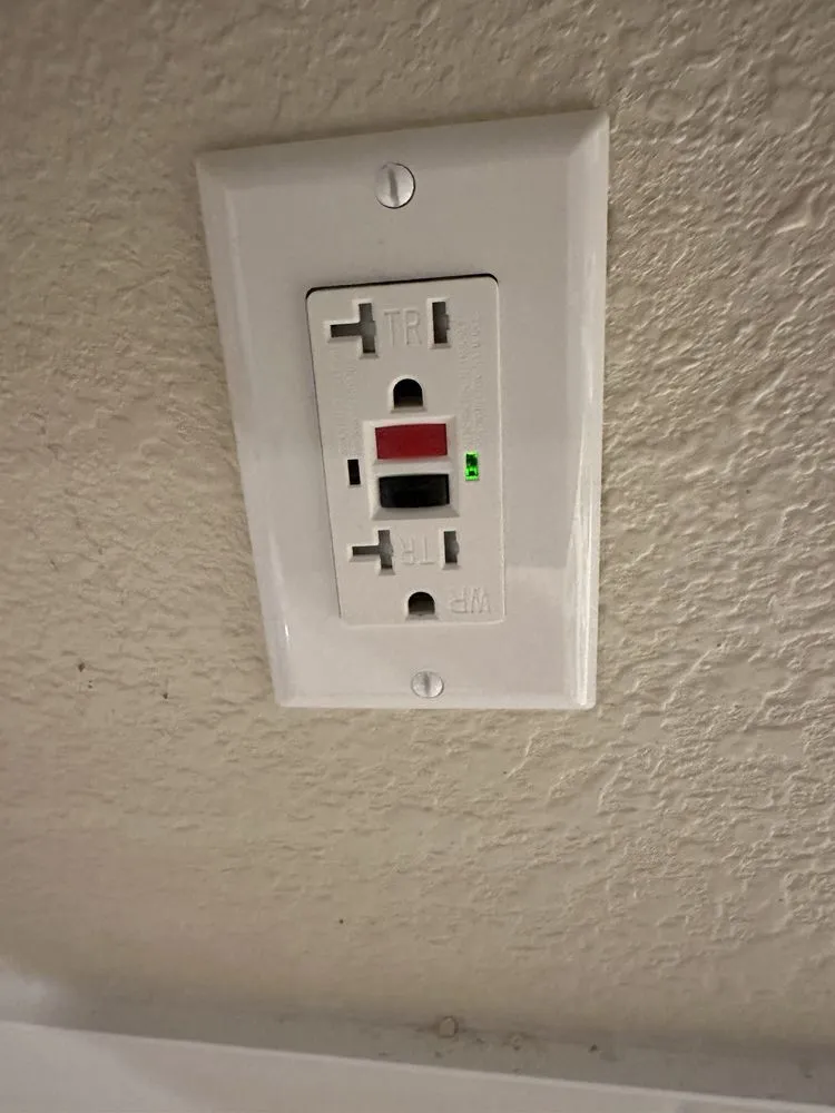 Slide of Hilite Electric