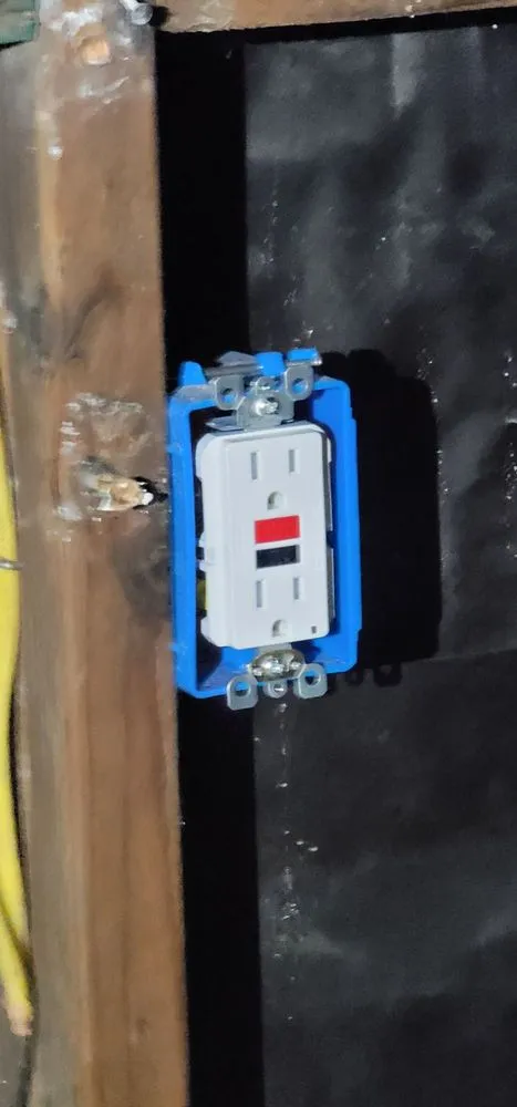 Slide of Hilite Electric