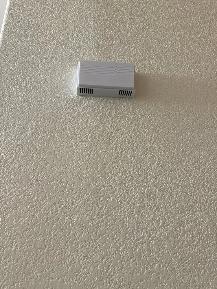 Slide of Hilite Electric