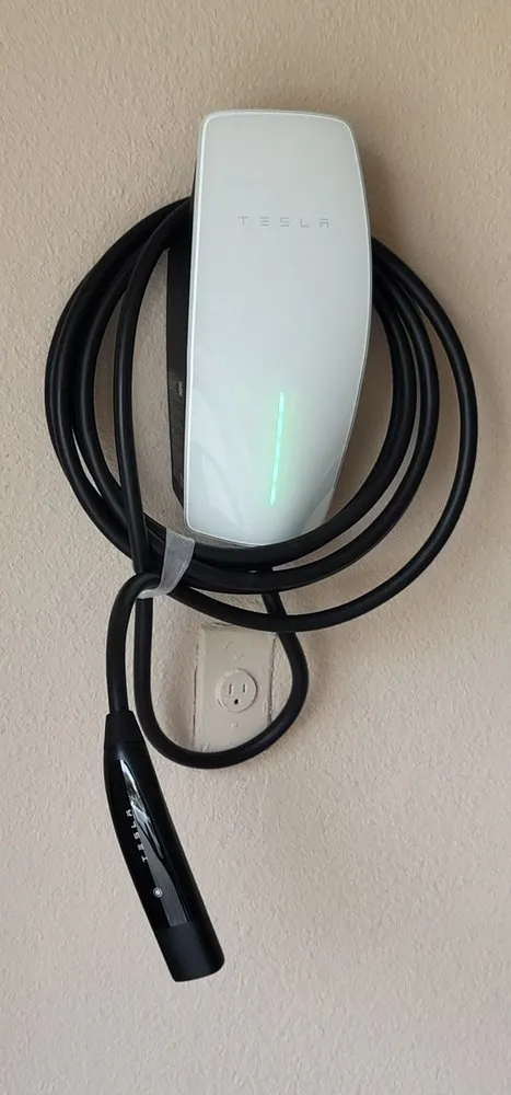 Slide of Hilite Electric