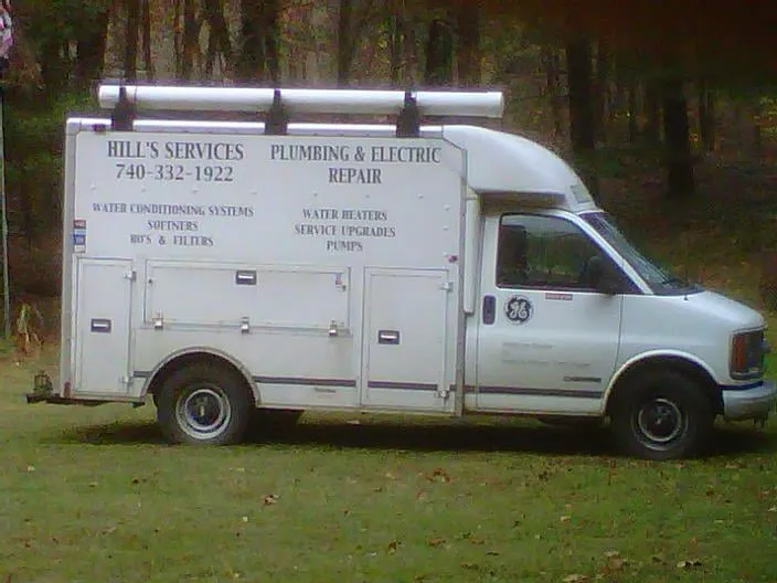 Trusted electrician providing circuit breaker repair in Laurelville, OH - Hill's Services