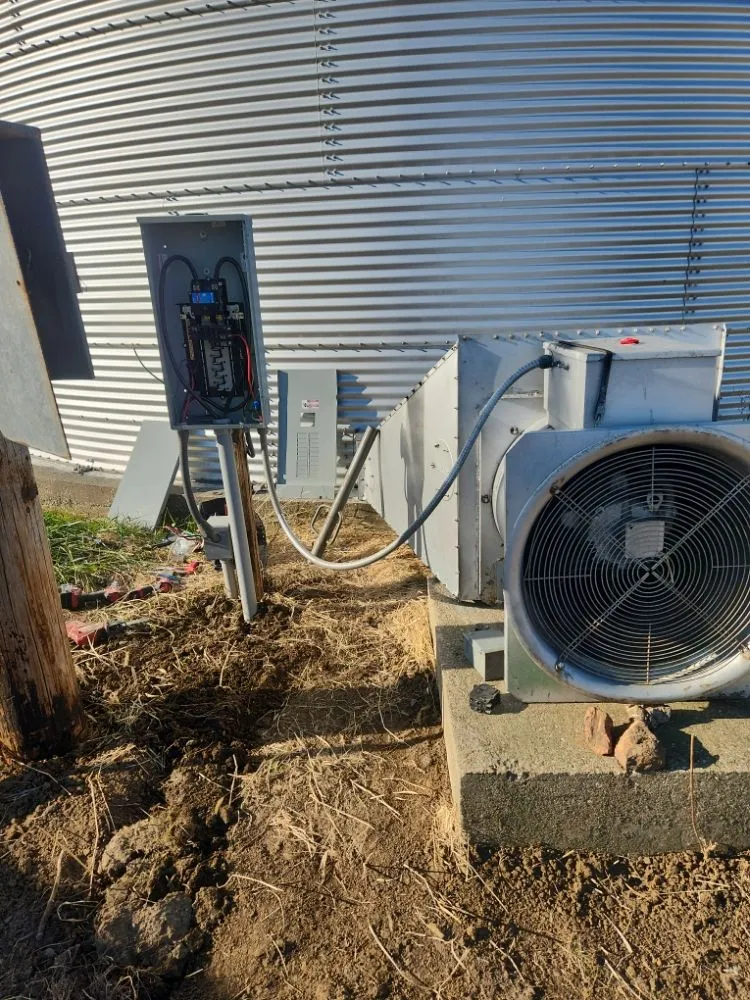 Slide of Hilltop Electrical Services