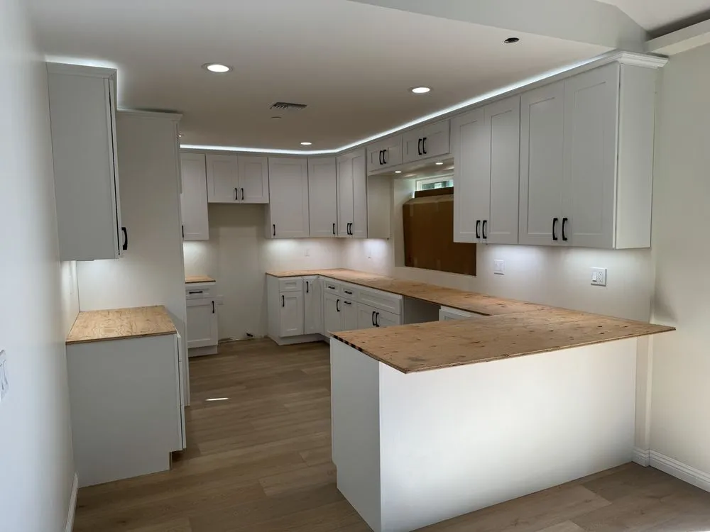 Slide of Hilo Electrical Services Inc