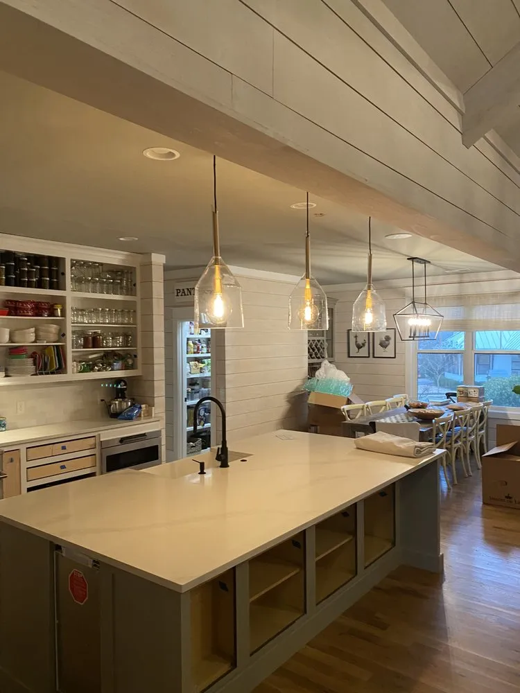 Slide of Hinds Electrical