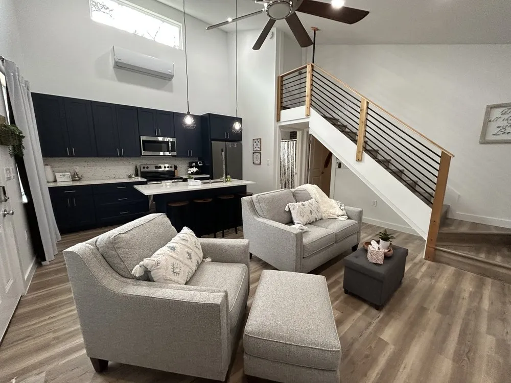 Slide of Hippo Construction Services