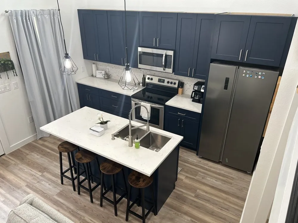 Certified outlet and switch repair experts serving , - Hippo Construction Services