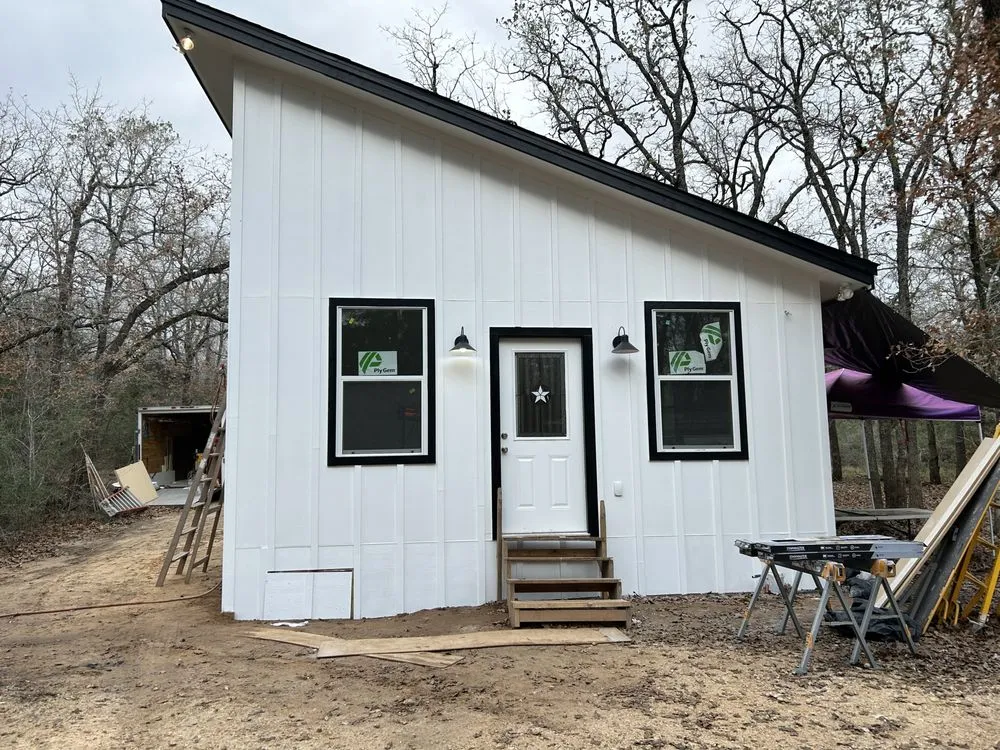 Slide of Hippo Construction Services