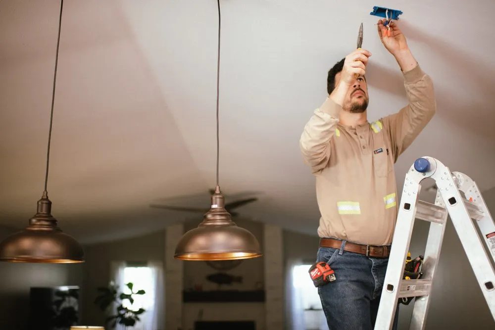 Slide of Hirsh Electric Services