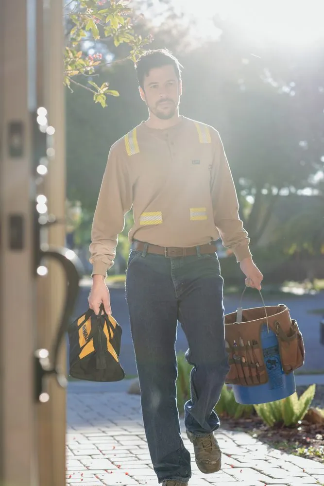 Slide of Hirsh Electric Services