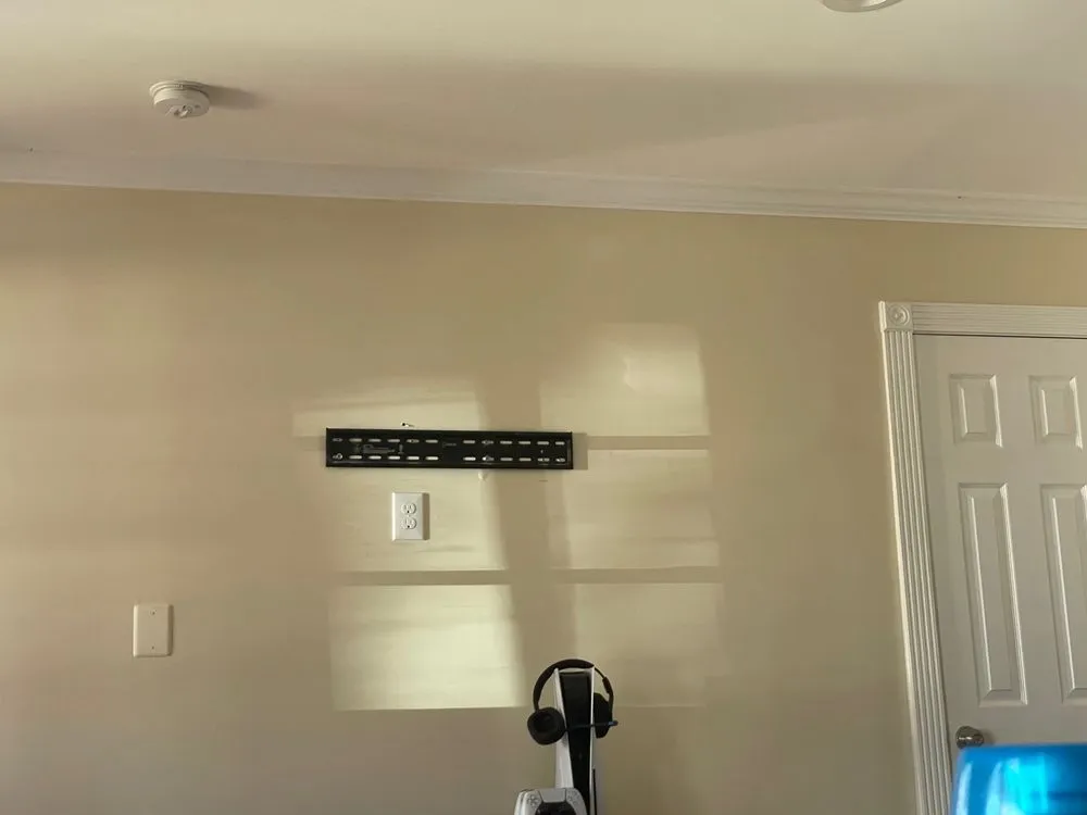 Slide of Hirsh Electric Services