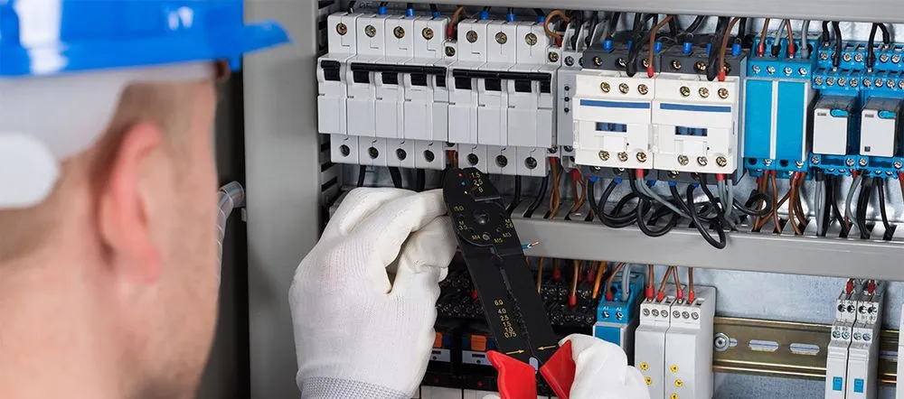 Slide of Hitch Electric