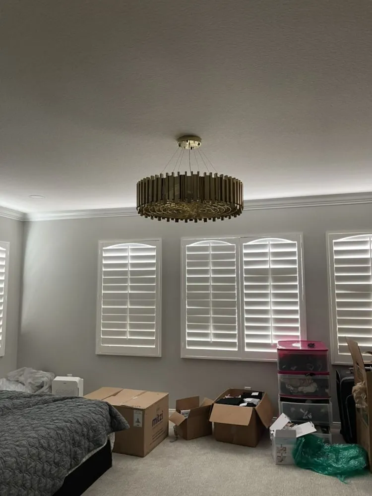 Slide of HJH Electric