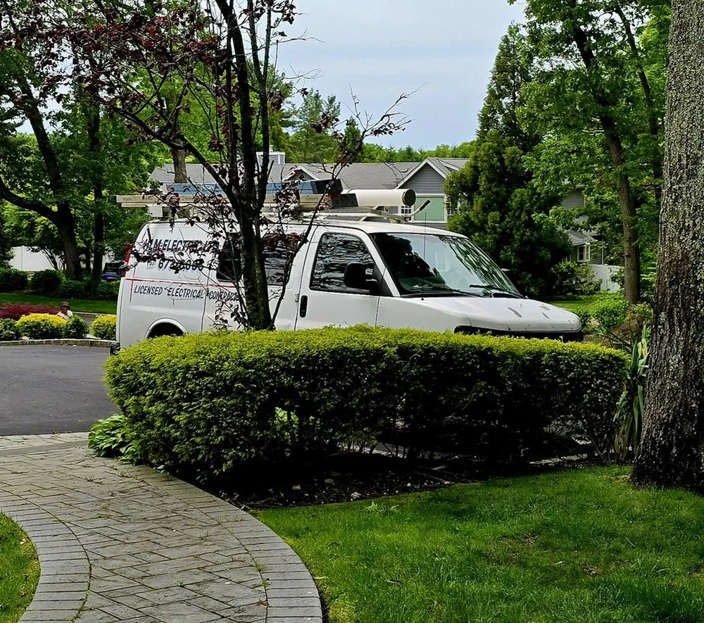 Slide of Hlm Electric