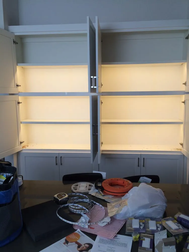 Slide of H&M Electric