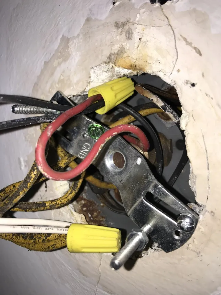 Slide of H&M Electric