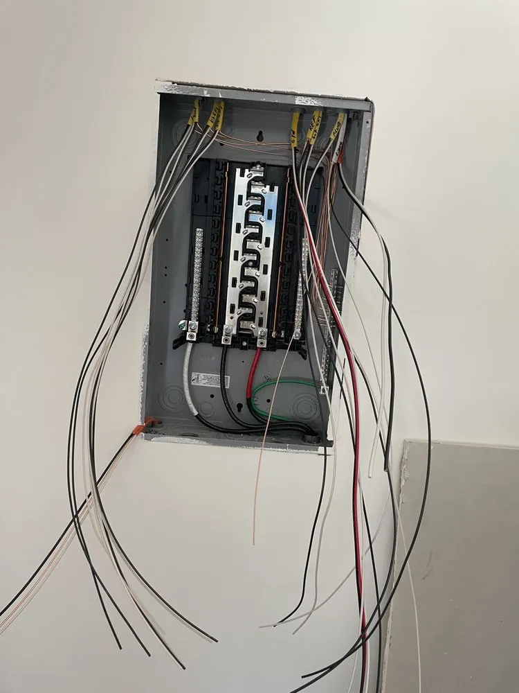 Licensed panel upgrade experts serving San Fernando Valley, CA - HM Electric