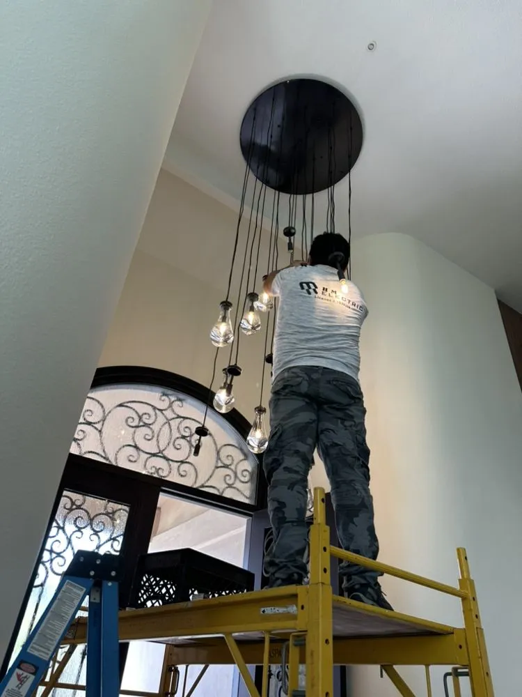 Emergency electrical repair service in San Fernando Valley, CA - HM Electric