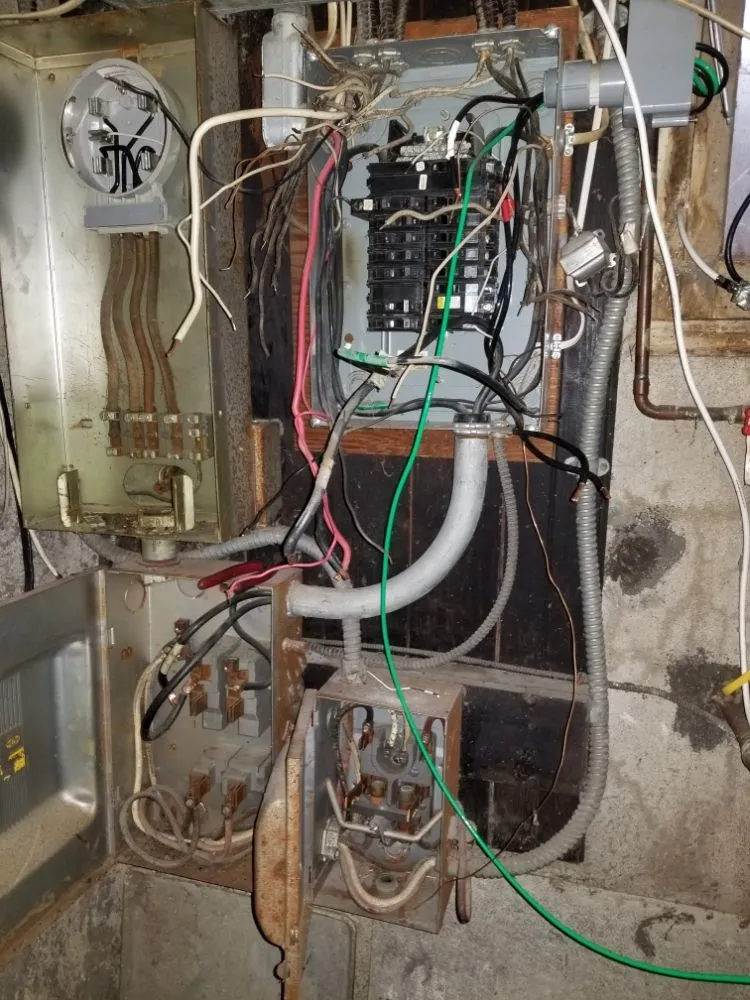 Licensed emergency electrical service in ,  by H&M Electrical Services