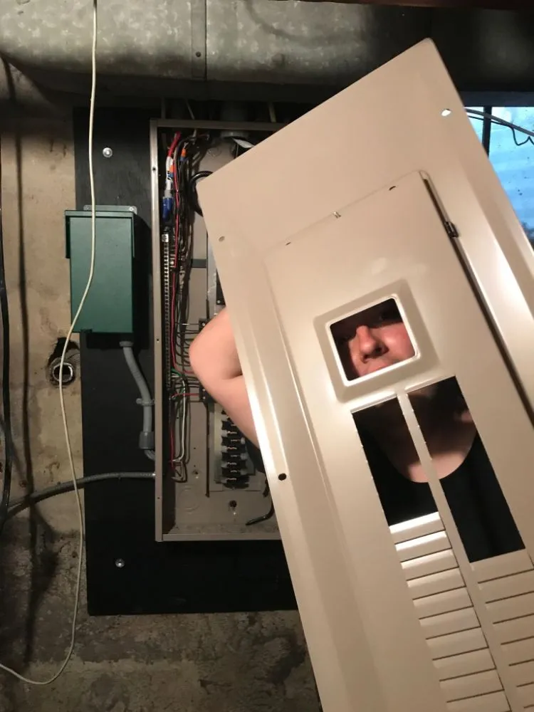 Expert electrician providing wiring installation in , 