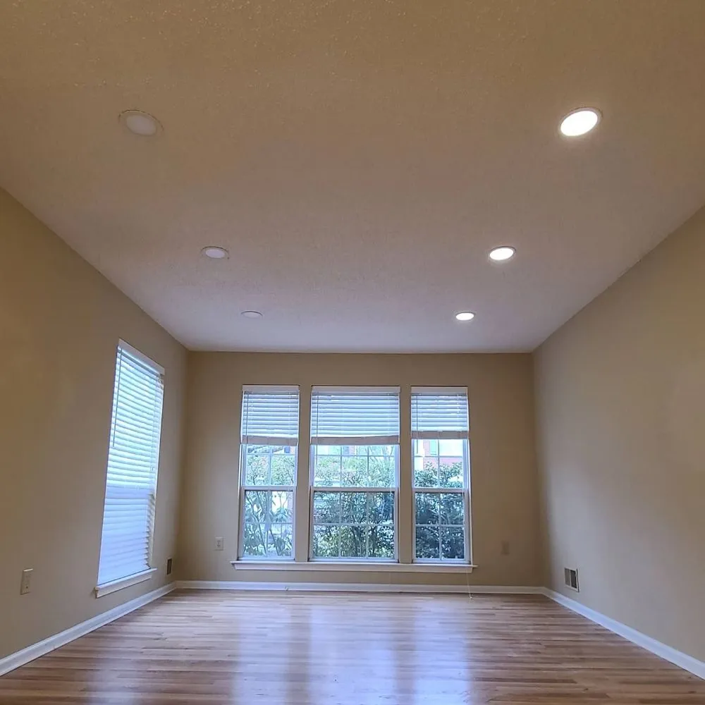 Slide of H&M Electrical Services