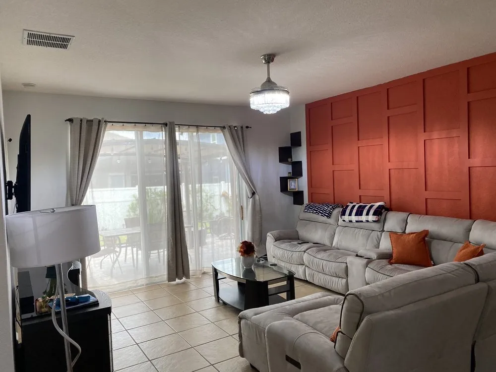 Slide of H&M Electrical Wiring Pro