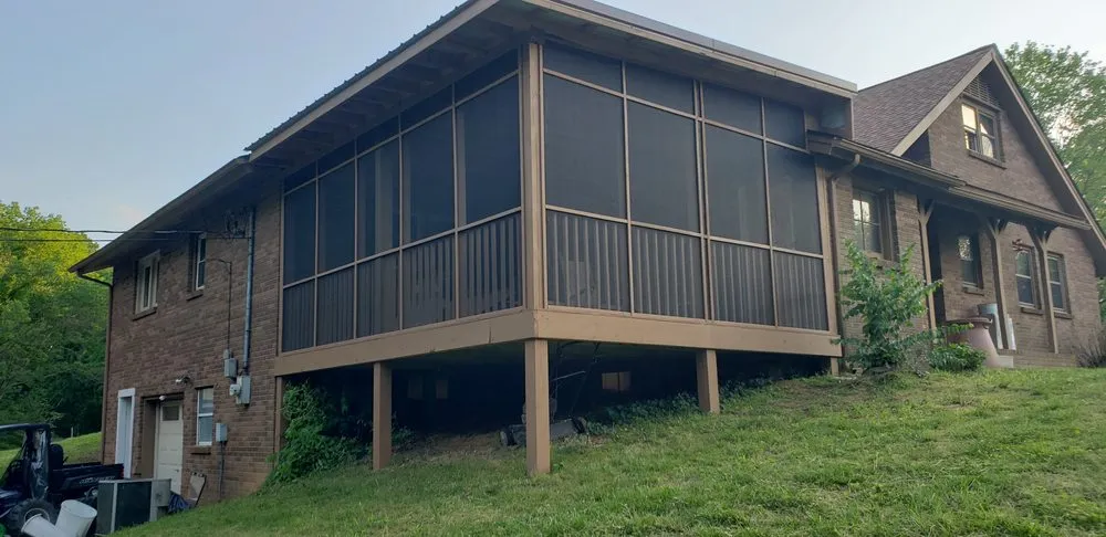 Slide of HM Handyman Services