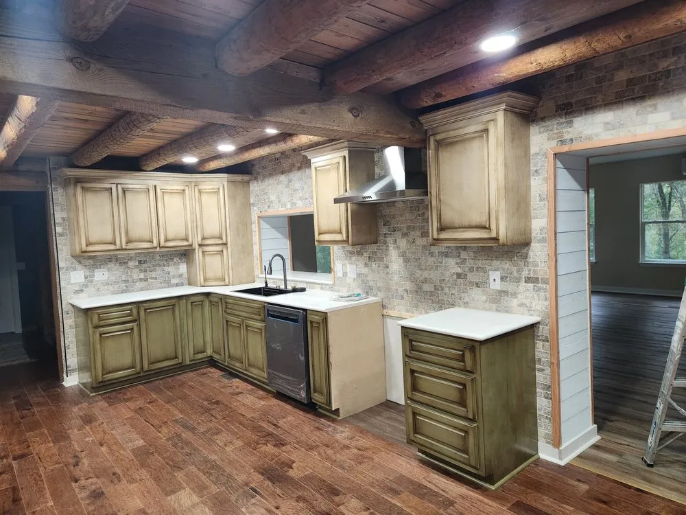 Slide of HM Handyman Services