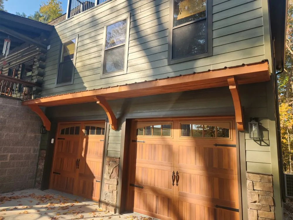 Slide of HM Handyman Services