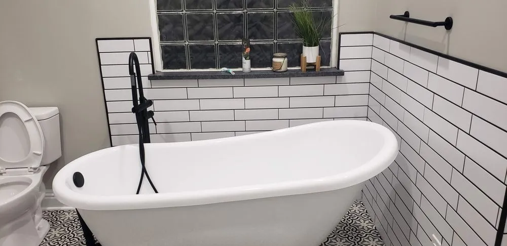 Slide of HM Handyman Services