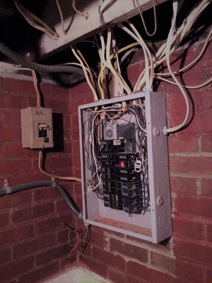 Slide of H.O. Services