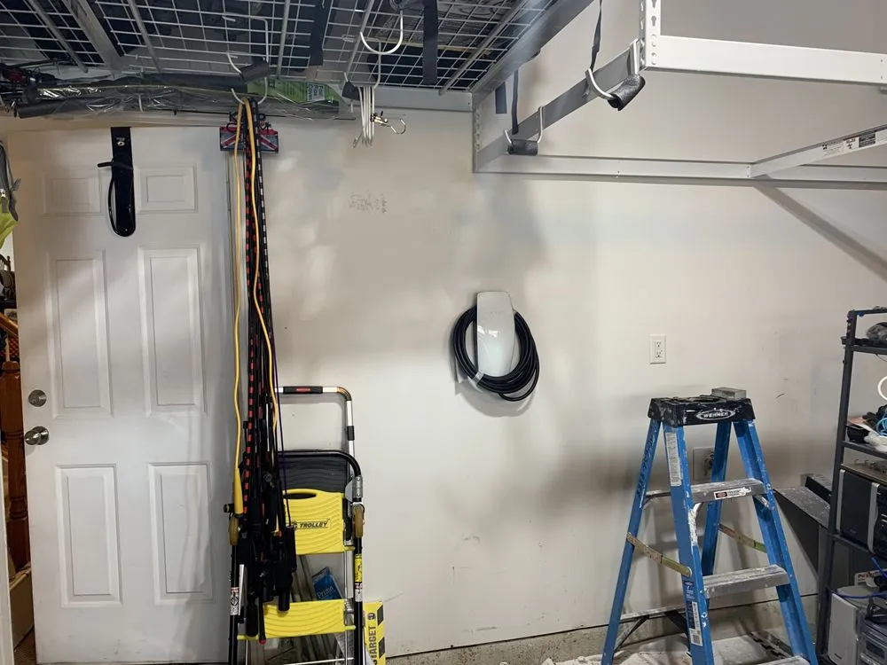 Slide of Hobiza Contractor