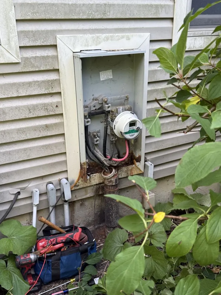 Slide of Hodge's Electrical