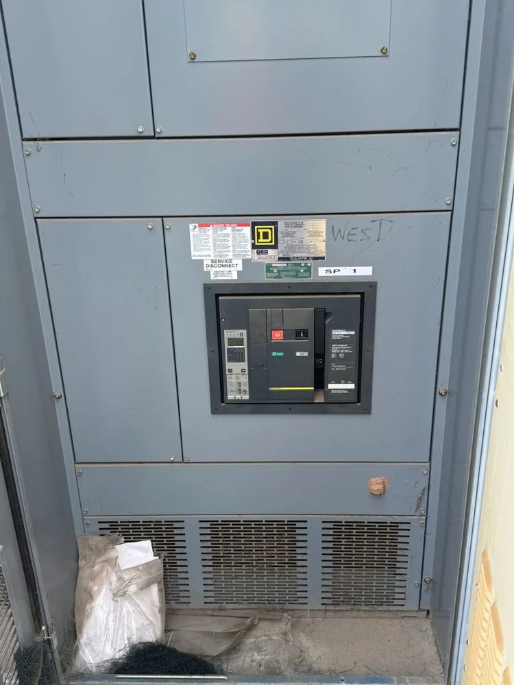 Slide of Hodge's Electrical