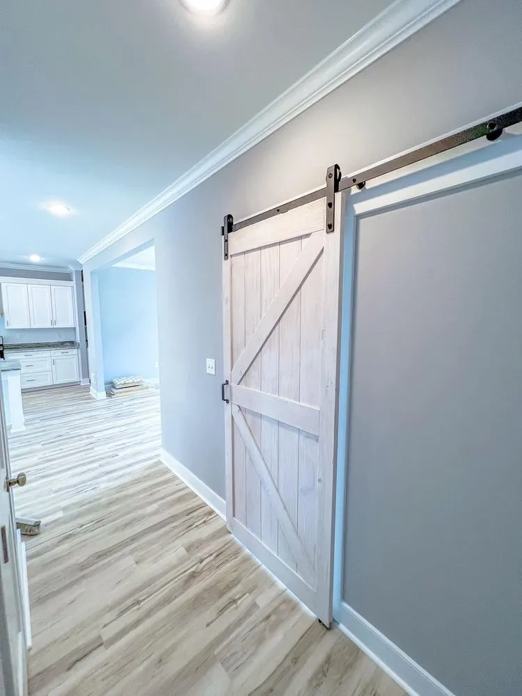 Reliable electrician providing emergency electrical service in Sparrows Point, MD - Hodson Electrical Services