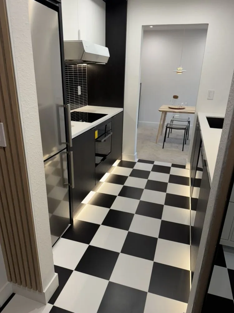 Slide of Hoerz Electric