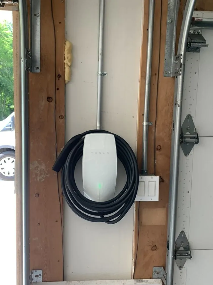 Reliable emergency electrical service experts serving Valencia, PA - Hogue Electric Services