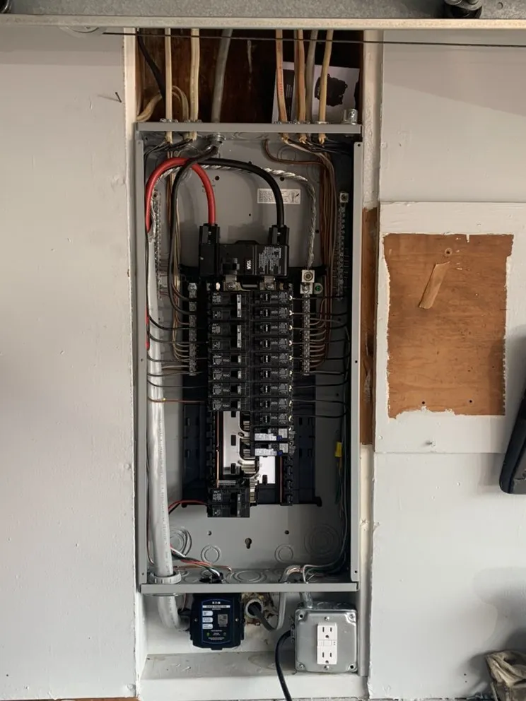 Expert emergency electrical service experts serving Valencia, PA - Hogue Electric Services
