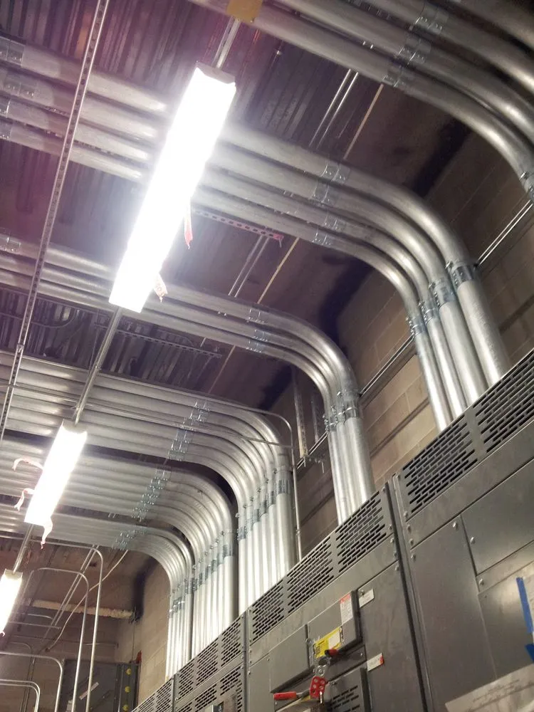 Emergency electrical service for homes in electrical repair, by