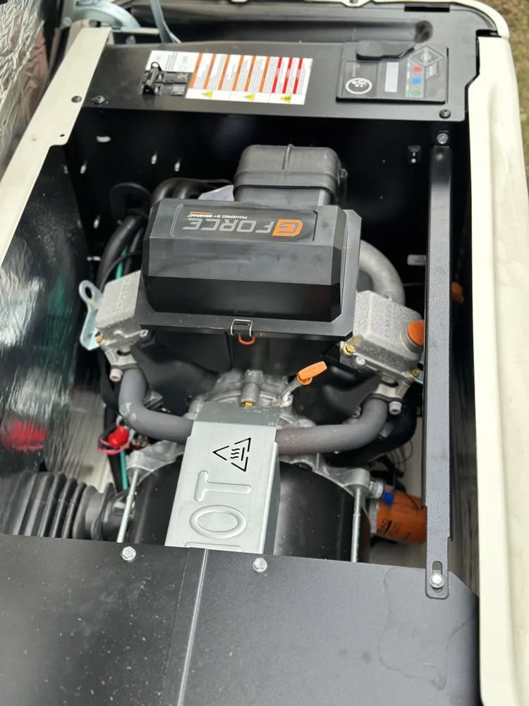 Slide of Holeshot Electric