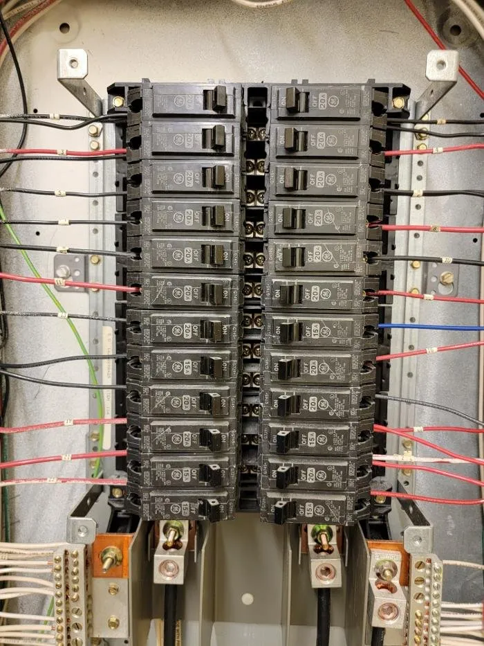 Slide of Hollander Home Improvements