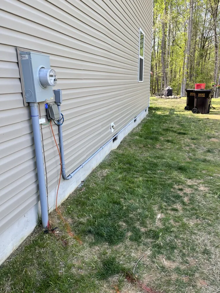 Slide of Holloman Home Solutions