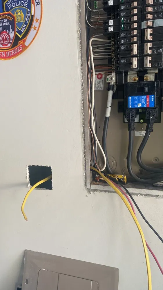 Slide of Holloman Home Solutions