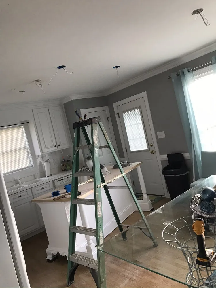 Slide of Holloman Home Solutions