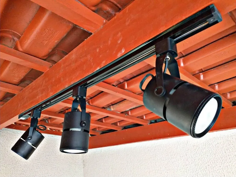 Slide of Holm Electricians