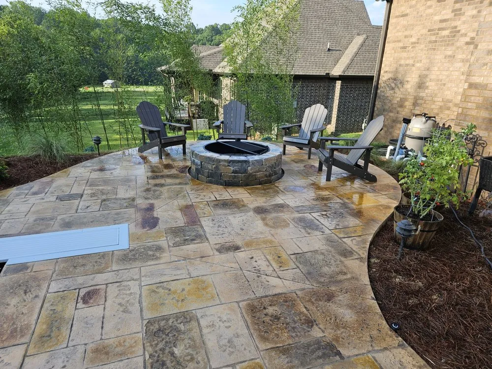 Slide of Holt Diversified