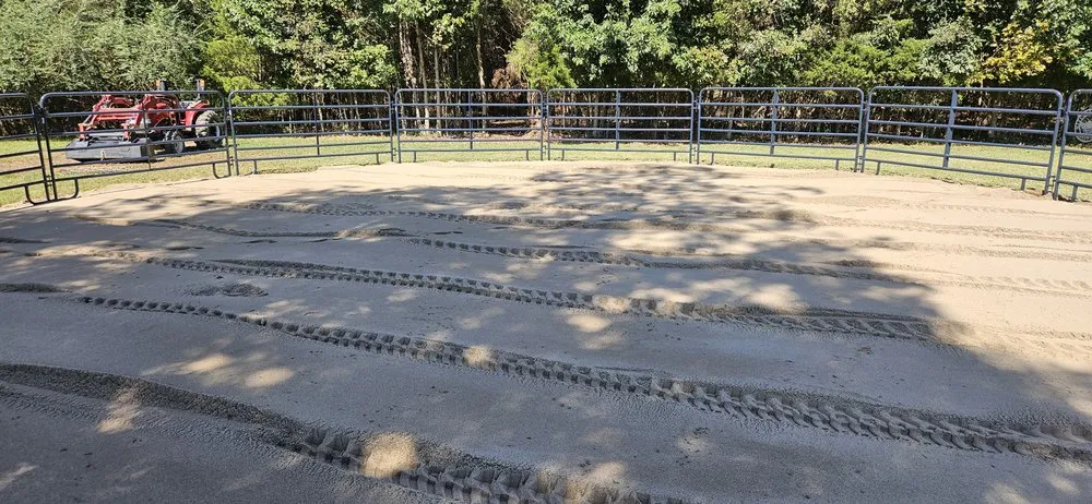 Slide of Holt Diversified