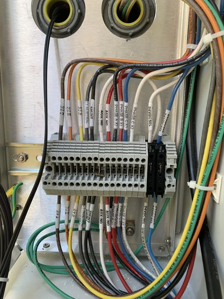 Slide of Holtgrave Electric